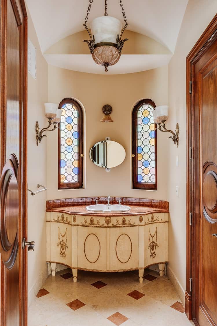 villa la sosta opulent bathroom